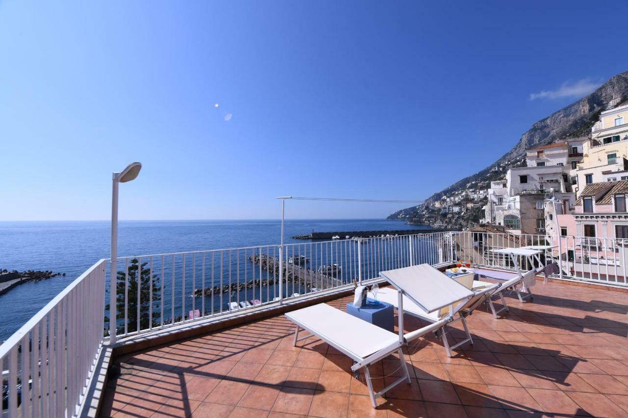 Amalfitano Apartments Luaran gambar